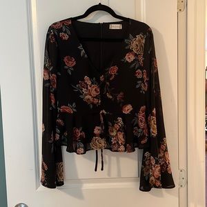 Altar’d State Floral Long Sleeve Cropped Blouse Size Medium